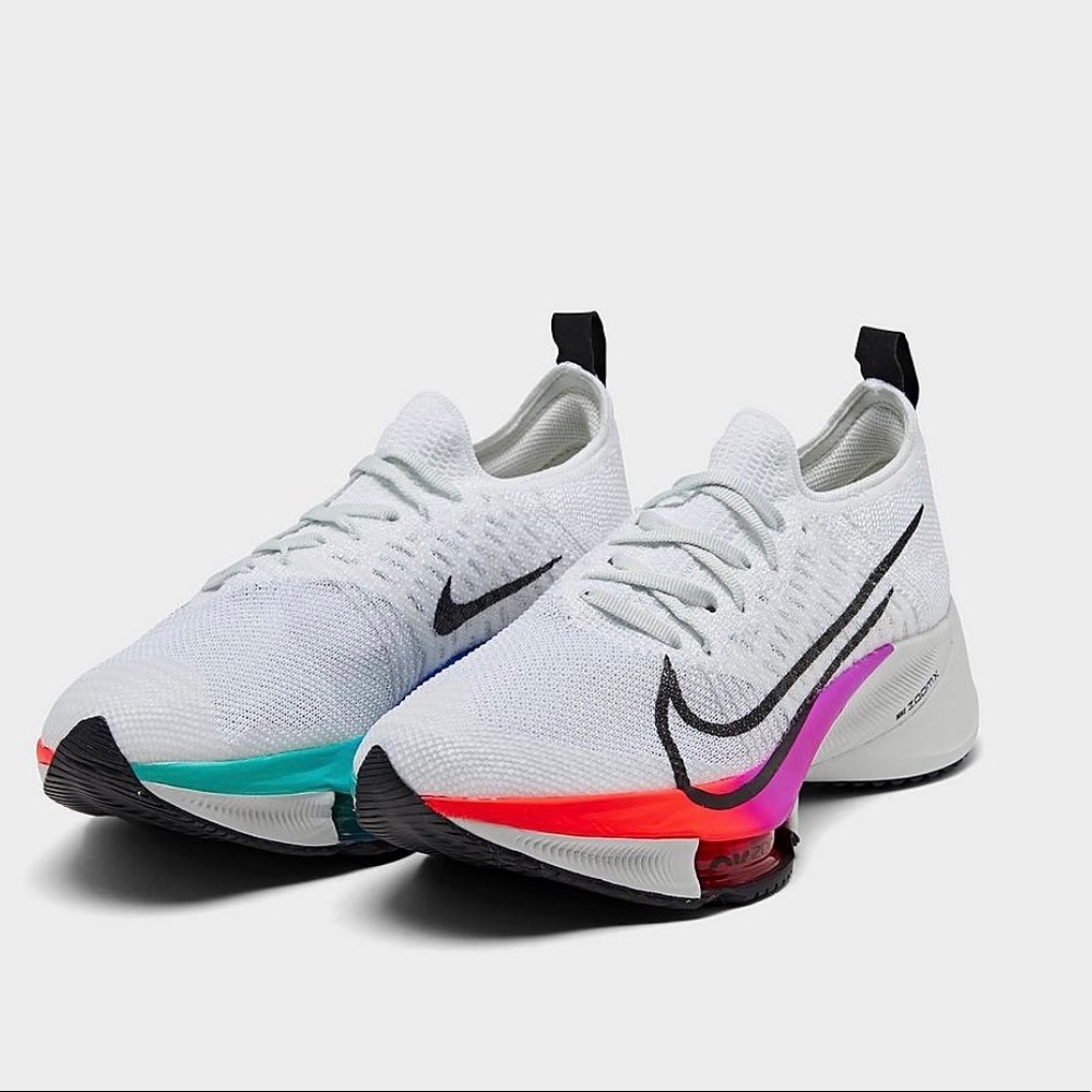Women’s Nike Air Zoom Tempo Next%